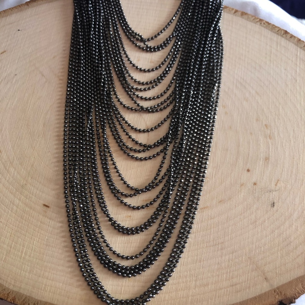 Adjustable layered necklace